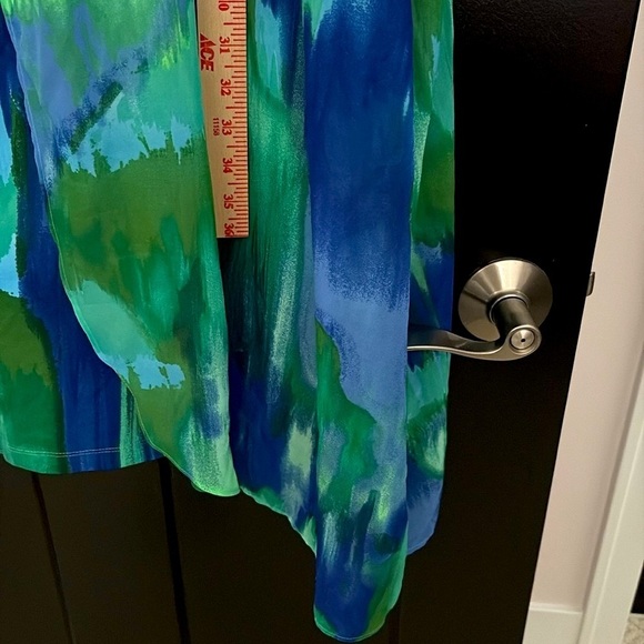 Catherine’s Colorful Sleeveless Dress w/Sheer Overlay & Abstract Design. Size 5X - Picture 4 of 11